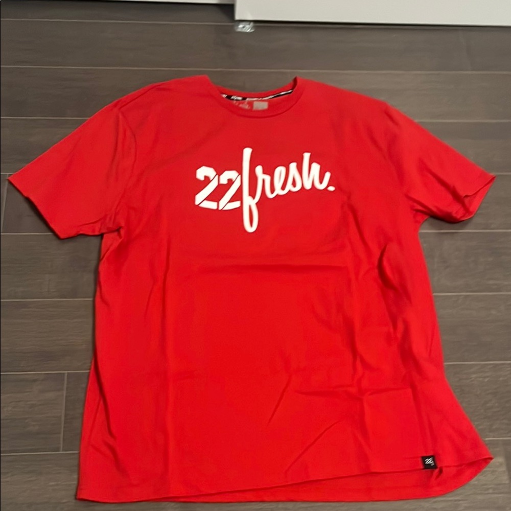 fresh Red Short Sleeve Tee